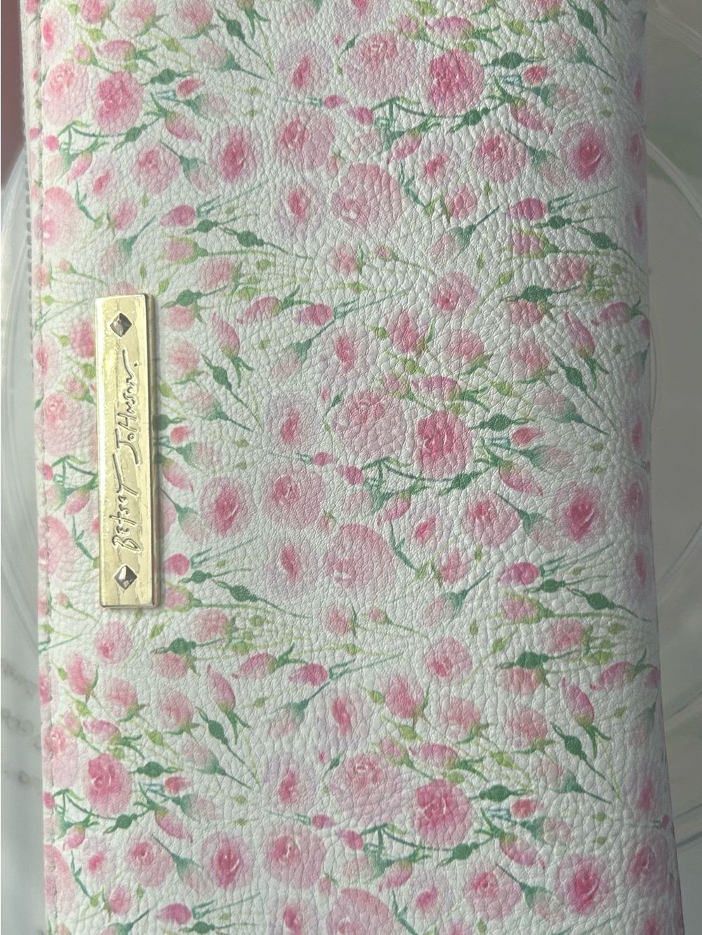 Betsey Johnson White Floral Pink Rose Zip Wallet